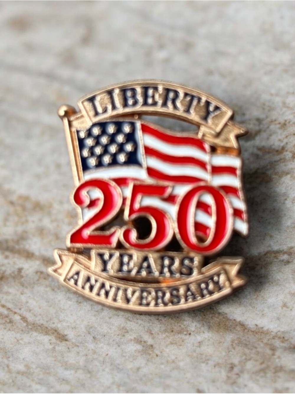 New USA Commemorative 250 Years  Anniversary Pin